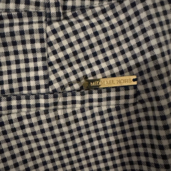 (90)MICHAEL KORS COLLECTION
Samantha Gingham Stretch Cotton Pants - Picture 6 of 12